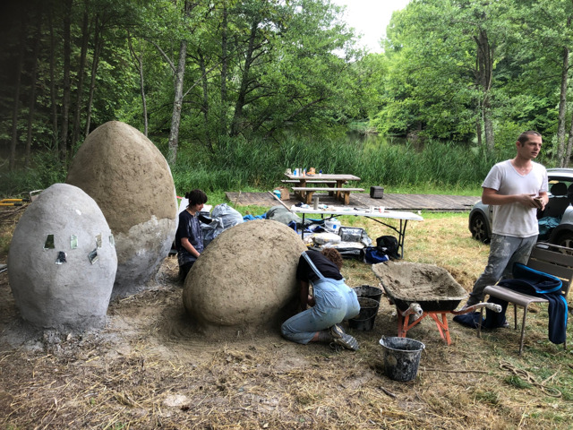 Art Nature à Flotin - travaux en cours<br />
Le nid, d’Antoine Janot